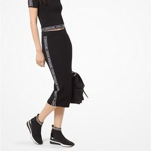 NWOT Michael Kors Logo Black Pencil Skirt size S